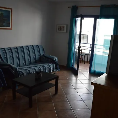 Casa Adavi פאמארה